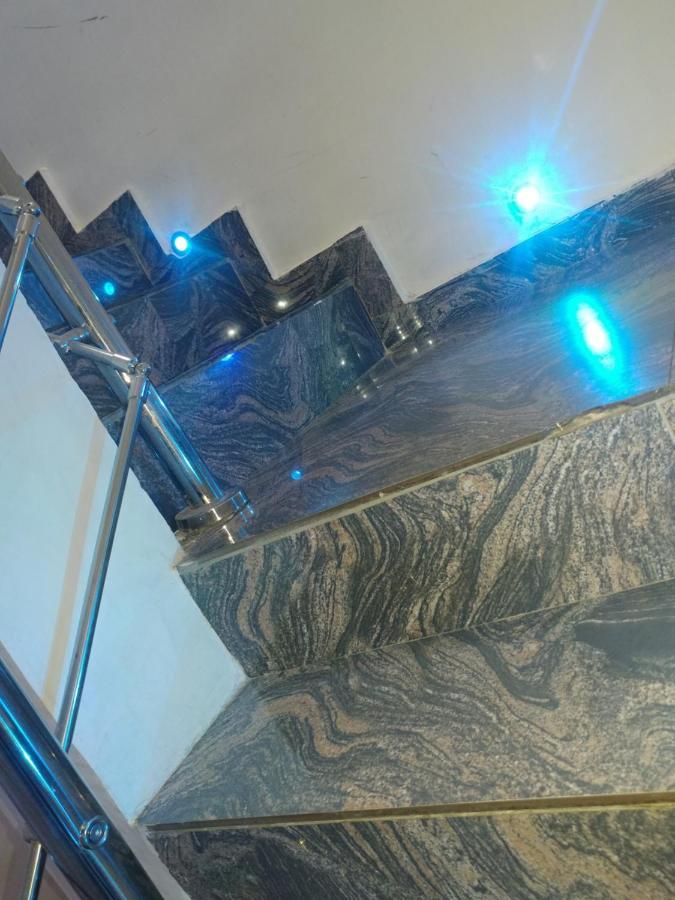 Appleville Suites Ikeja Esterno foto